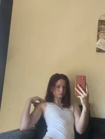 Yasmín
