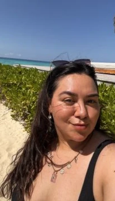 Pili