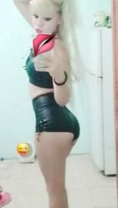 Mia