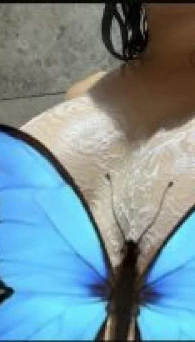Mia