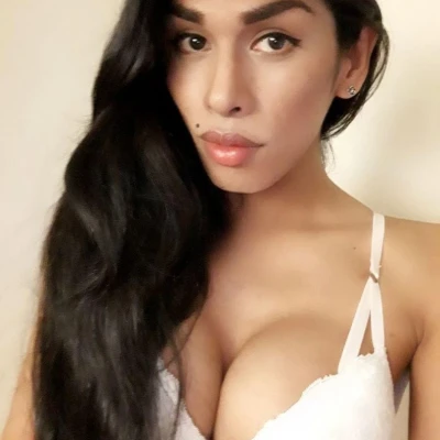 Nina Vip